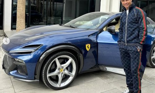 Cristiano Ronaldo ponosno pokazao novu jurilicu koju je platio 470.000 eura