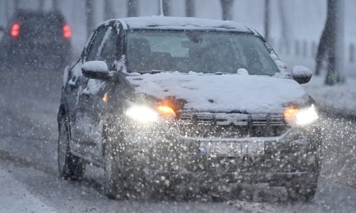 Stigao je i snijeg, evo nekoliko savjeta vozačima za vožnju u zimskim uvjetima