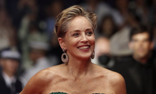Sharon Stone slika je i prilika svoje 91-godišnje mame