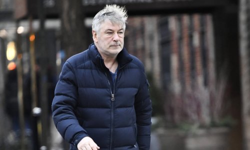 Alec Baldwin optužen je za ubojstvo iz nehaja na setu filma u Novom Meksiku