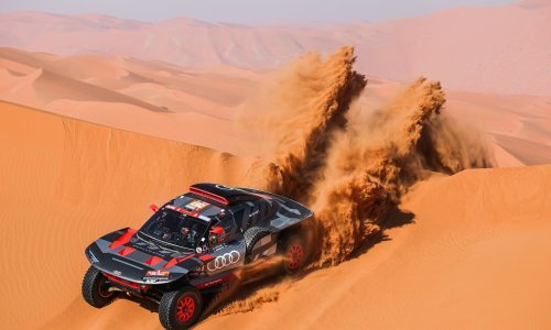 Audi RS Q e-tron slavio na reliju Dakar s inovativnim pogonskim sustavom