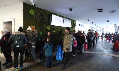 Sljemenska žičara dva dana besplatna i odmah su se stvorile gužve