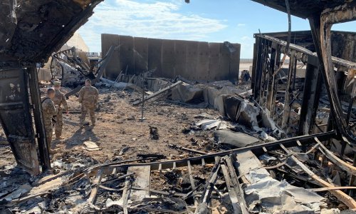 Više raketa i projektila ispaljeno na američku zračnu bazu u Iraku