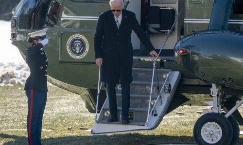 Lažni Bidenov glas pozivao demokrate iz New Hampshirea da ostanu kod kuće