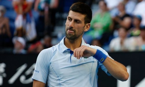 Dok na svoje ljude galami, Novak Đoković nekima šalje i poljupce