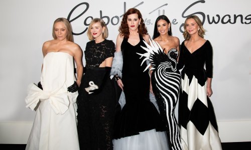 Ne zna se čija je ljepša: Holivudske dame dominirale u crno-bijelim haljinama