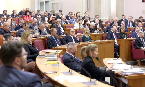 Sabor rekao svoje: Po prvi put u povijesti izglasan Zakon o hrvatskom jeziku