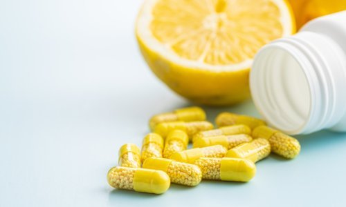 Ima li ikakve koristi od uzimanja dodataka prehrani s vitaminom C?