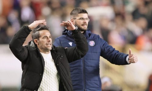 Utučeni trener Hajduka nakon poraza otkrio: Čini se da se Livaja ozbiljno ozlijedio