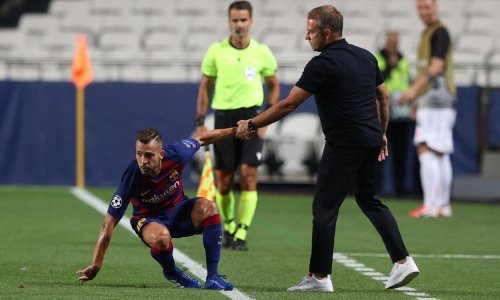 Priuštio Barceloni jednu od najvećih sramota, a sada bi mogao sjesti na njenu klupu