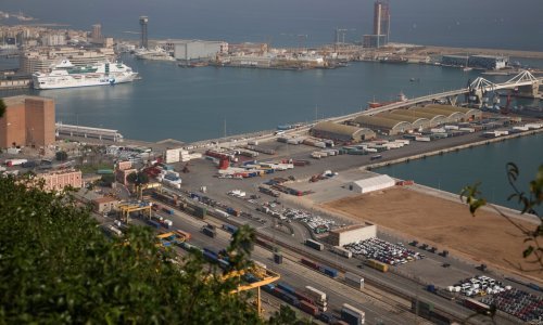 Šef lučke uprave: Teretni brodovi kasne u Barcelonu i do 15 dana