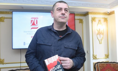 Stevo Grabovac dobitnik 70. NIN-ove nagrade za najbolji roman