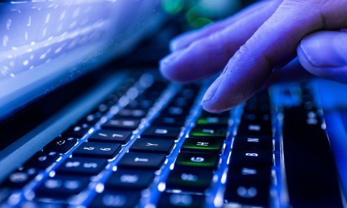 Oprezno na internetu! Čovjek prevarantima dao podatke, oni na njegovo ime digli kredit