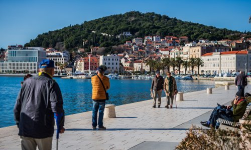 Proljeće u veljači; temperature između 14 i 19 °C