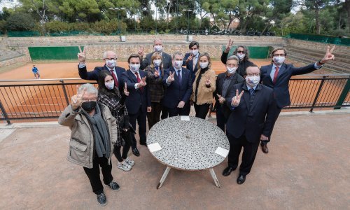 Prodaje se Barcelonina 'relikvija', salveta s Messijevim potpisom