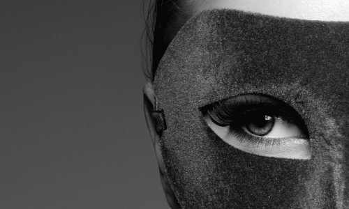 Nataša Turkalj predstavlja svoj treći roman 'U zalasku svitanje'