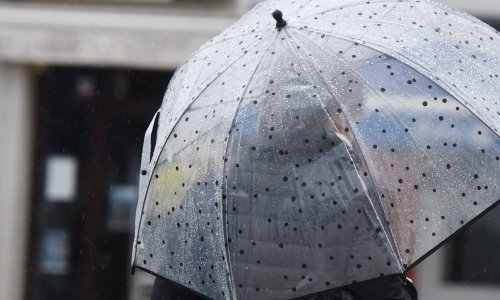 I dalje toplije od prosjeka, popodne stižu oblaci i ponegdje kiša