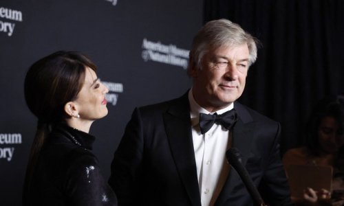 Alec Baldwin zanijekao je da je povukao obarač i izjasnio se da nije odgovoran za smrt snimateljice