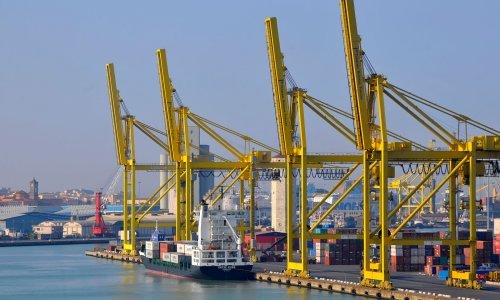 Kriza u Sueskom kanalu mogla bi marginalizirati luke na jugu Europe