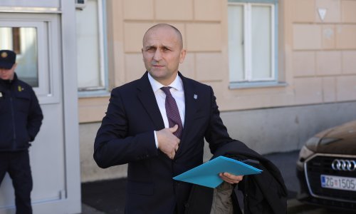 Anušić potpisao novi ugovor sa ZTC-om, prekinut bijeli štrajk