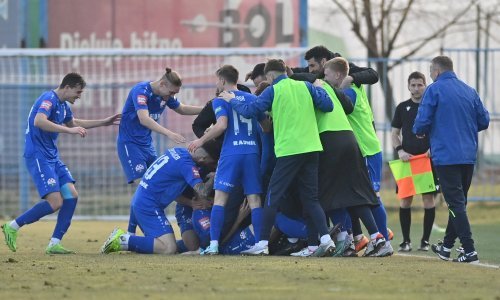 Slaven Belupo lakoćom pobijedio Rudeš, 'bomba' Štrkalja vrijedna pažnje
