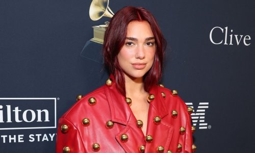 To se zove wow efekt: Dua Lipa zablistala u kaputu koji nije za svakoga