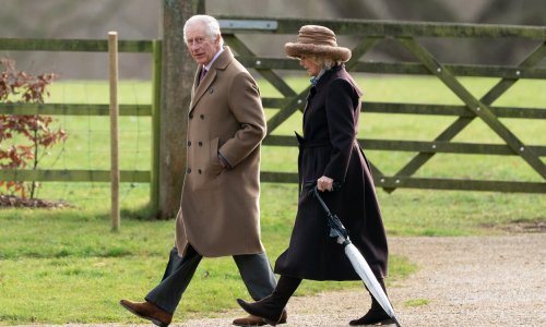 Dobro se oporavlja: Kralj Charles nakon operacije uočen na nedjeljnoj misi