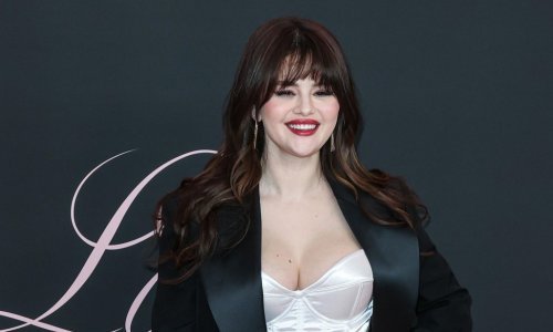 Selena Gomez ima novi look inspiriran slavnom Francuskinjom