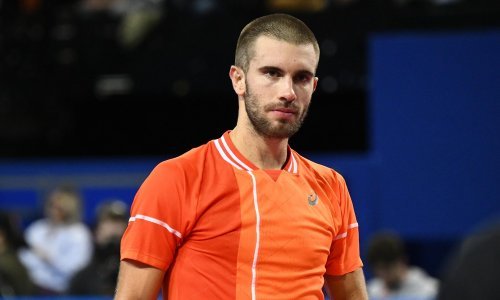 Ćorić je vodio 1:0, samo ga je set dijelio od četvrtog ATP trofeja, a onda...