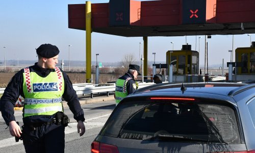 Prijavio policiji migrante s puškama, sjurila se interventna, kad ono...