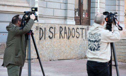 Kod Mimare osvanuli grafiti prepiske Turudića i Rimac
