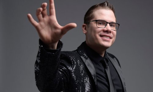 Luka Vidović slavi 25 godina karijere serijalom predstava za cijelu obitelj 'U čemu je trik?'