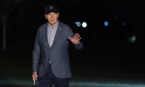 Bidenov gaf; zamijenio Macrona s Mitterrandom koji je umro prije 30 godina