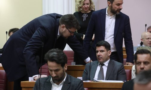 Oporba: Prva stvar nakon izbora - Turudić će dobiti nogu u guzicu, kao i Plenković