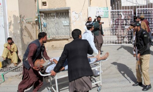 Dan prije izbora u Pakistanu ubijeno 26 ljudi u bombaškim napadima