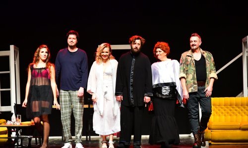 Predstava 'Dođi gola na večeru: 'Šibensko Hrvatsko narodno kazalište gostovalo u Komediji