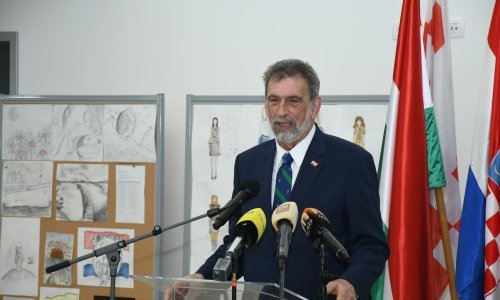 Fuchs: Sindikalni izračuni nisu točni, evo koliko rastu plaće