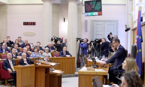 Predsjedništvo Sabora u četvrtak odlučuje gdje će se preseliti zastupnici