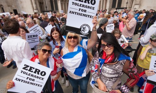 Židovska organizacija: 2023. najgora godina u Britaniji po antisemitizmu