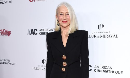 Helen Mirren izgleda nevjerojatno chic, a tek njezin elegantni bob...