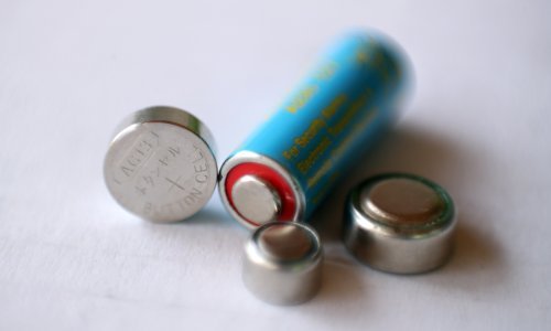 Od danas na snazi Uredba o baterijama, pogledajte što nam donosi