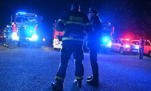 Požar u Viviezu: Gori 900 tona litijevih baterija