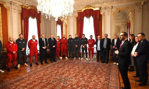 Tomašević dodijelio medalju Grada Zagreba hrvatskoj vaterpolskoj reprezentaciji