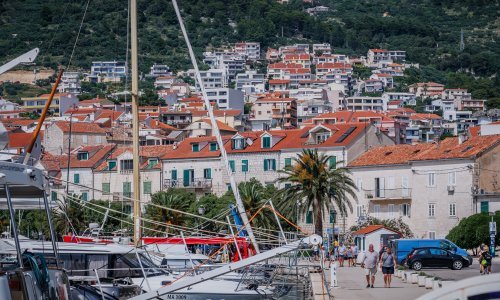 Skočio broj nekretnina koje su u Hrvatskoj kupili Ukrajinci, stranci najviše traže stanove