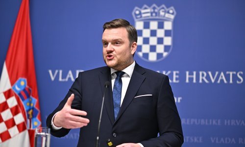 Plaća u prosincu niža nego u studenom; Primorac: Ne želim vjerovati da su poslodavci prisvojili uštede