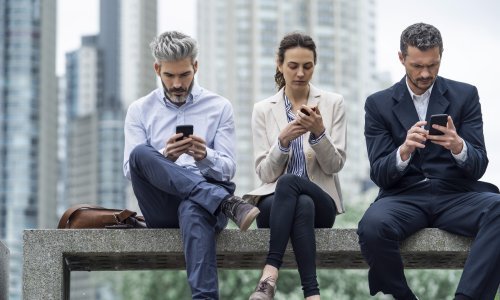 Objavljen popis najprodavanijih mobitela u 2023., prvih sedam mjesta pripalo – Appleu