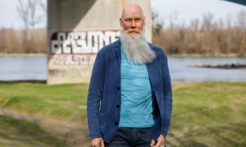 Ilustrator, pedagog, poljoprivrednik... Dražen Jerabek zna sve, a sada se bavi i hipnoterapijom