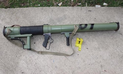 U domu muškarca s đakovačkog područja policija pronašla raketni bacač