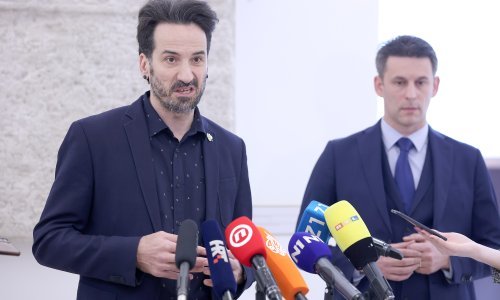 Oporba: HDZ je pokazao nesigurnost i strah jer zna da će izgubiti vlast