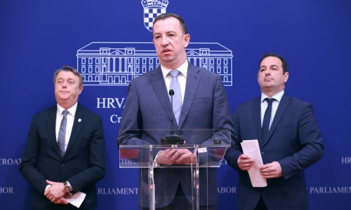 Mažar: Bilo je tužno gledati Grbina kako se sam bori protiv replika